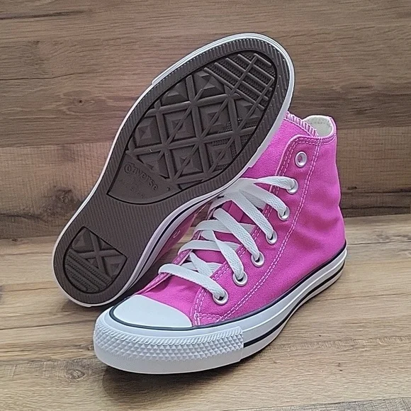 Converse high top Brand new. - Picture 4 of 11